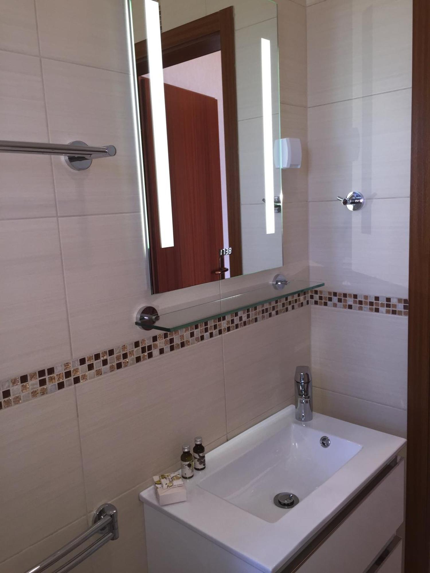 Apartments & Rooms Marina Dramalj Chambre photo
