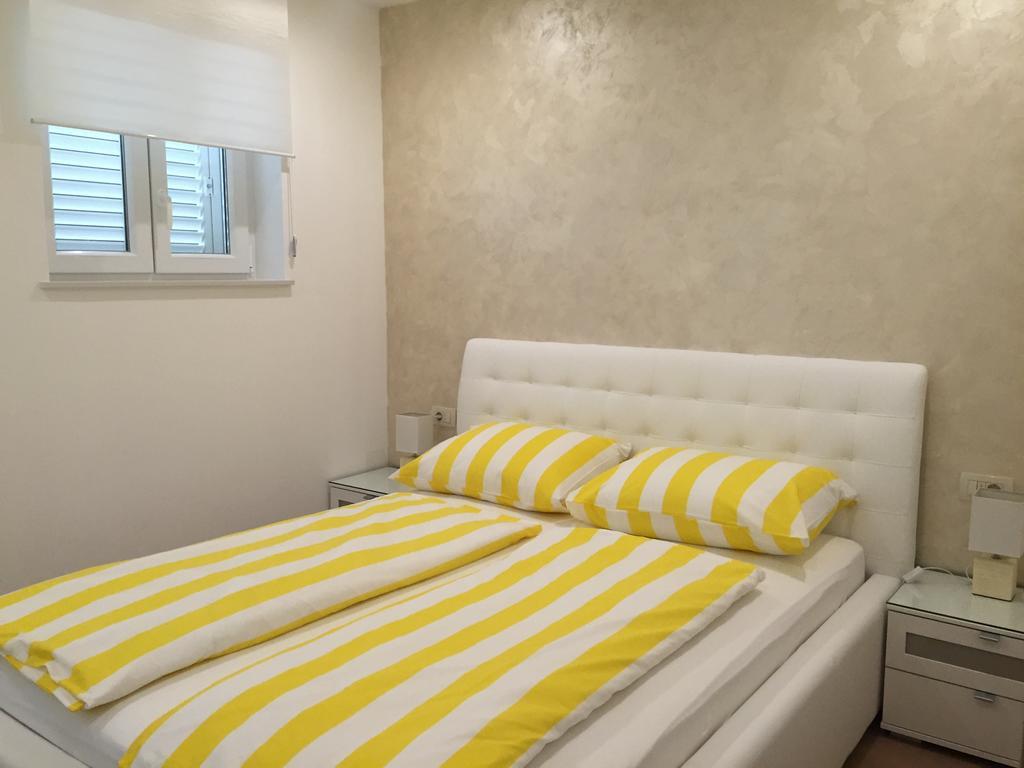 Apartments & Rooms Marina Dramalj Extérieur photo